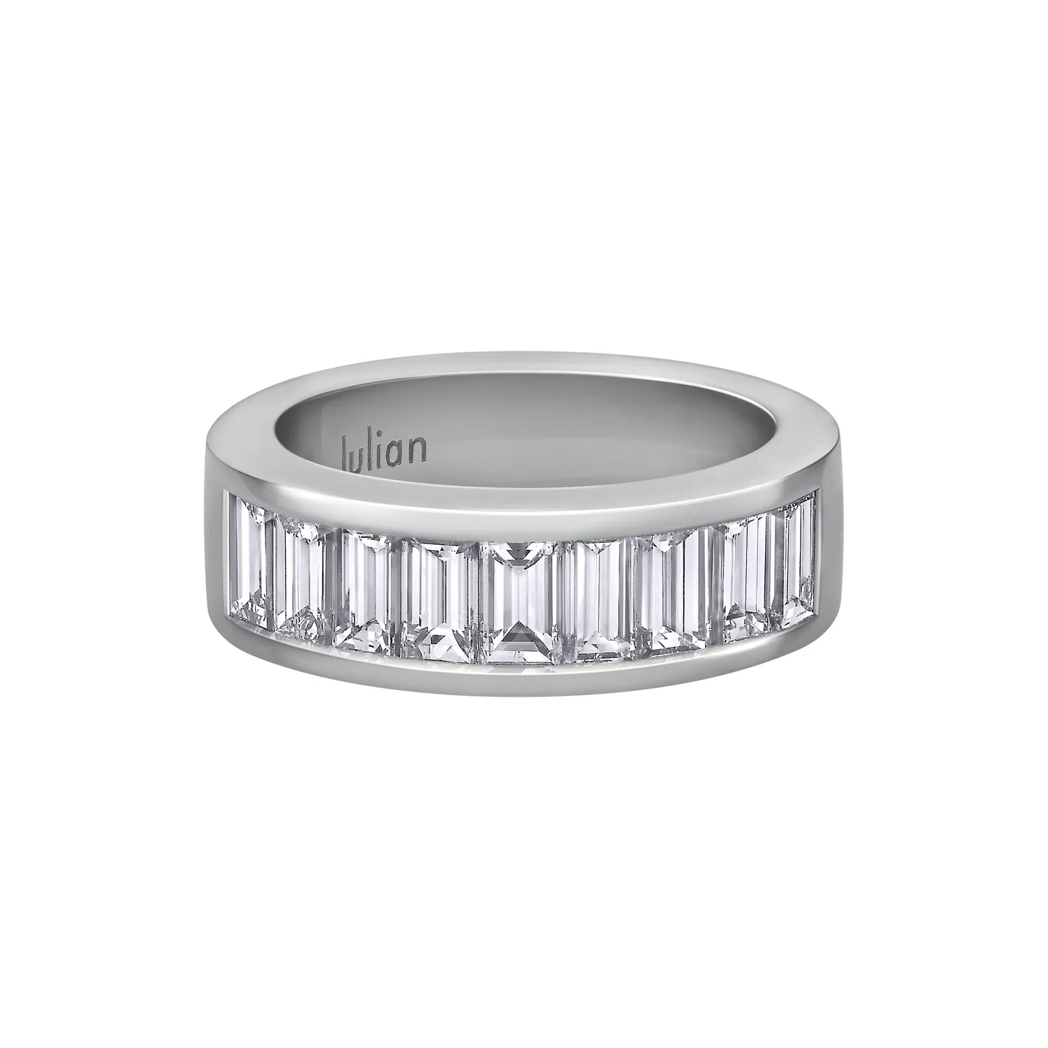 Demi Alliance en or blanc palladié et diamants blancs