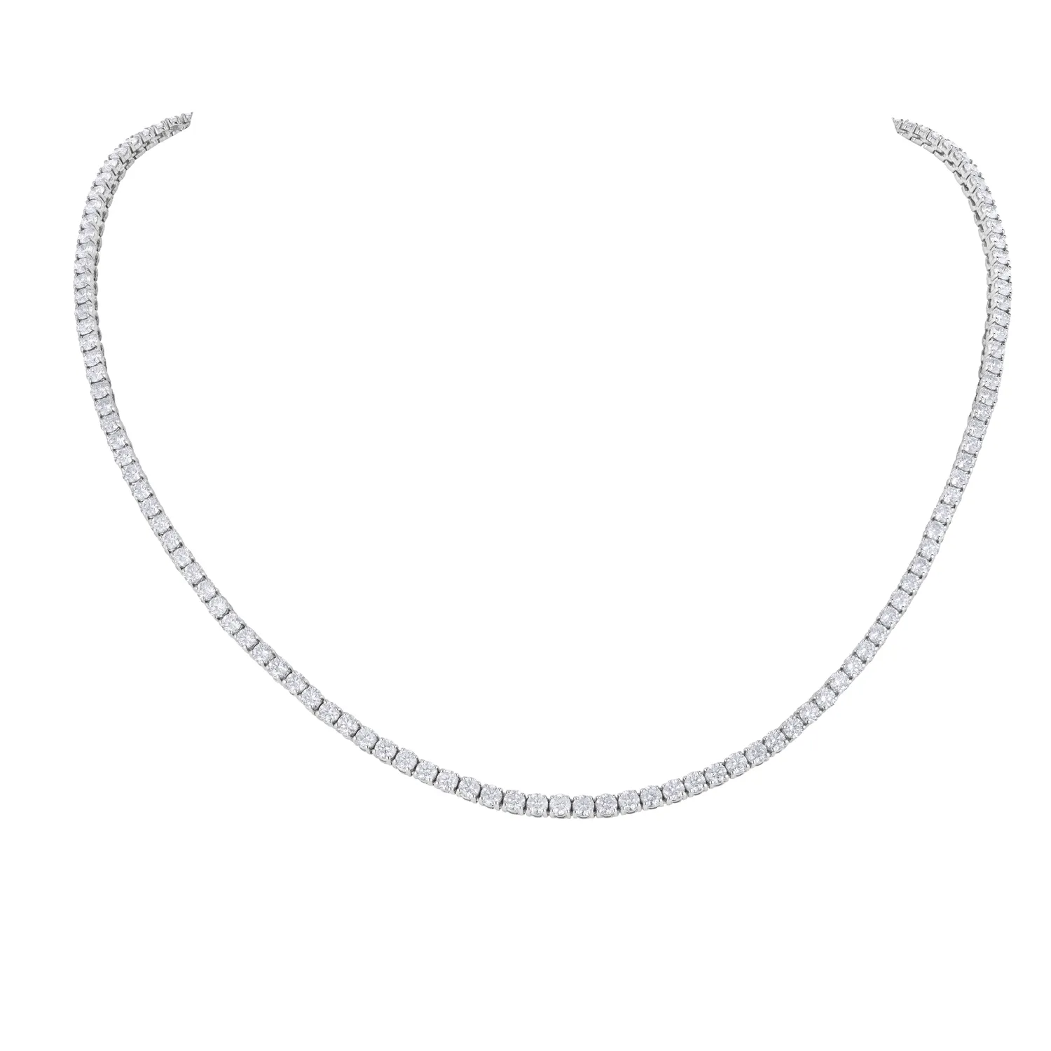 Collier en or blanc et diamants blancs, taille 42