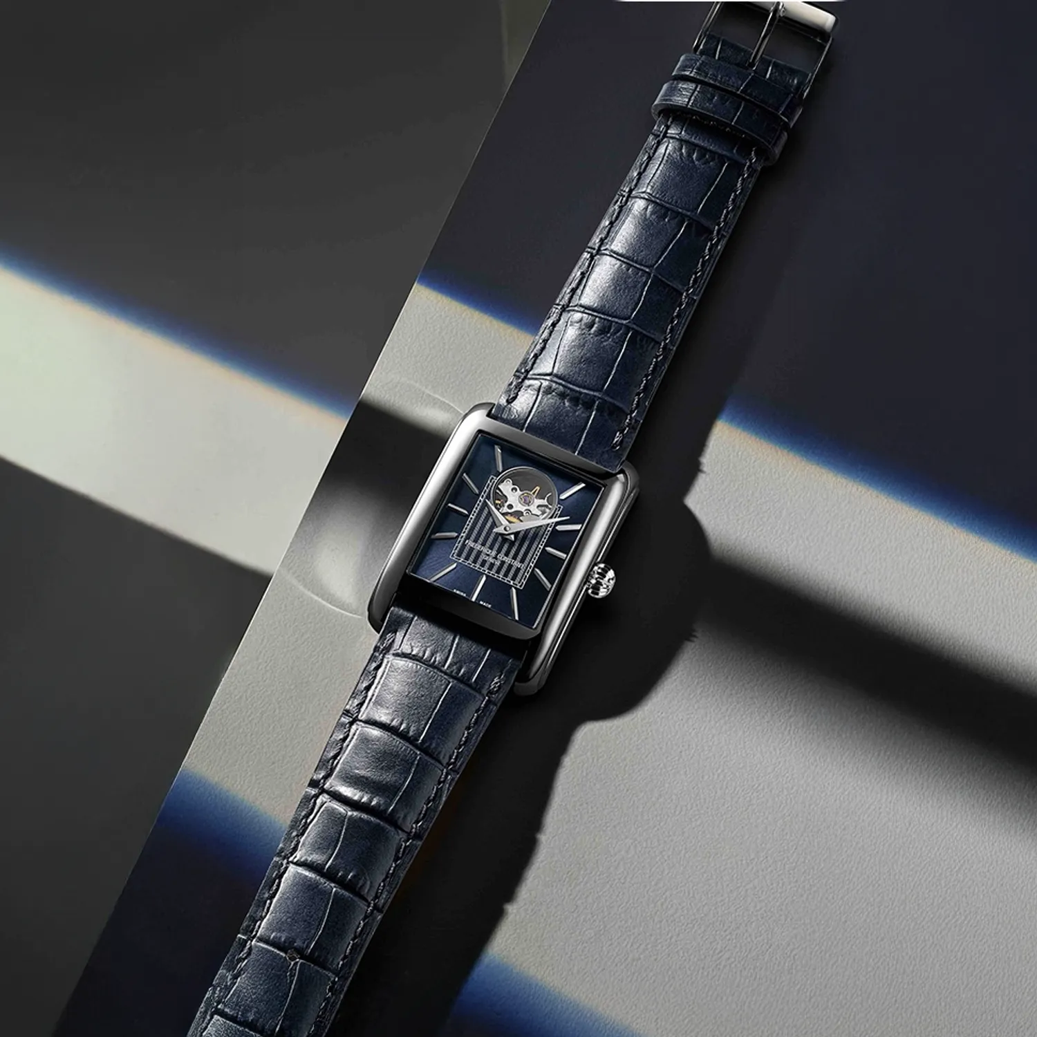 Montre Frederique Constant Classics Carrée Automatic Heart Beat