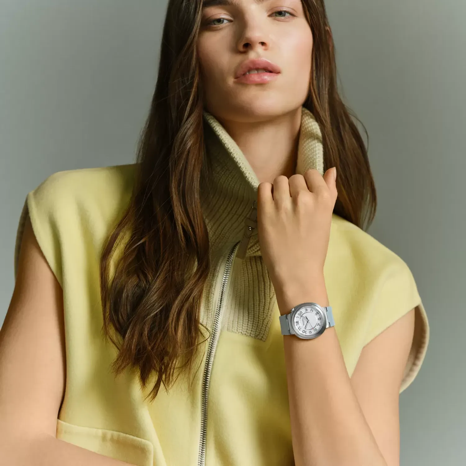 Montre Hermès CUT, Bracelet caoutchouc bleu brume interchangeable, Boucle ardillon, Cadran bleu