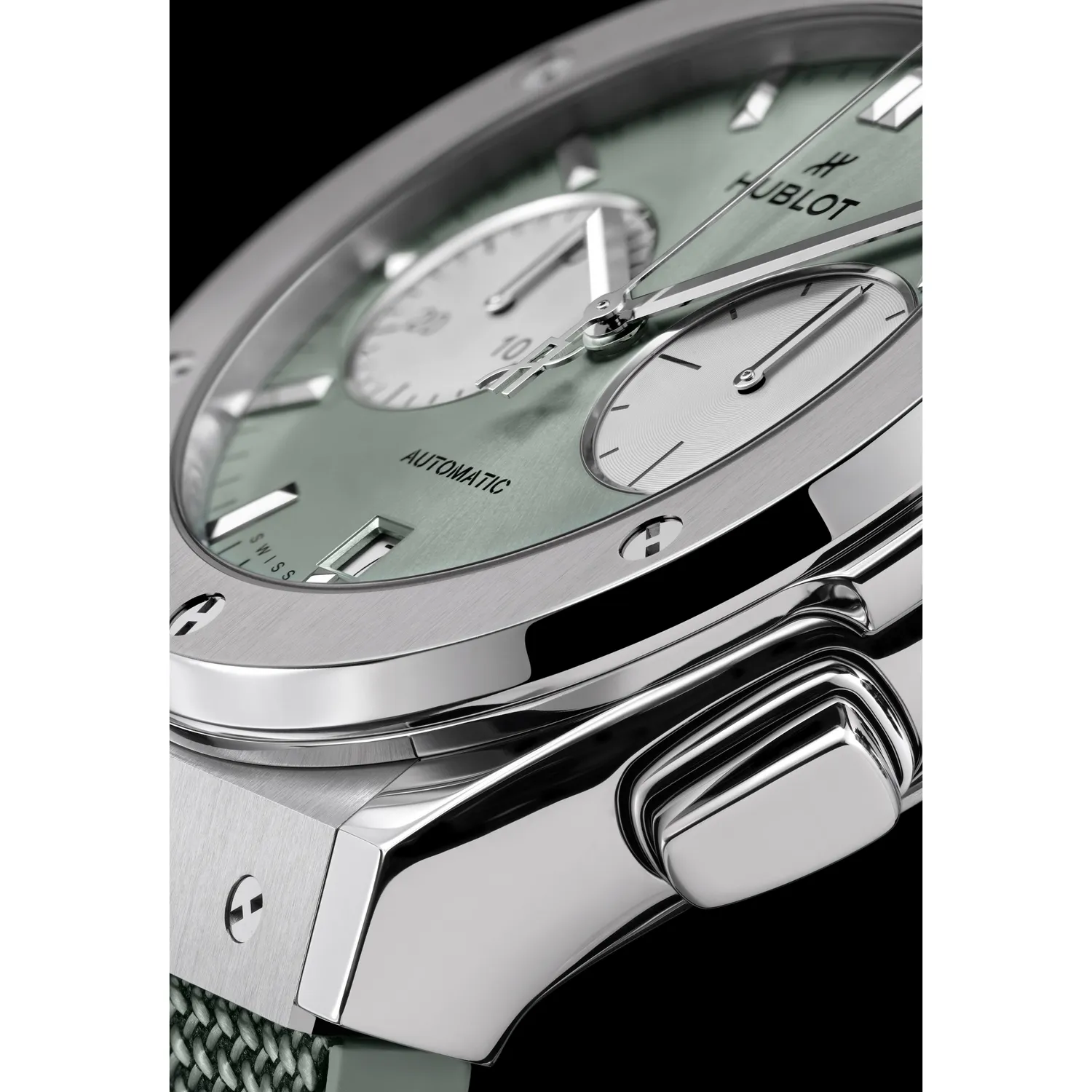Montre Hublot Classic Fusion Chronograph Titanium Sage Green