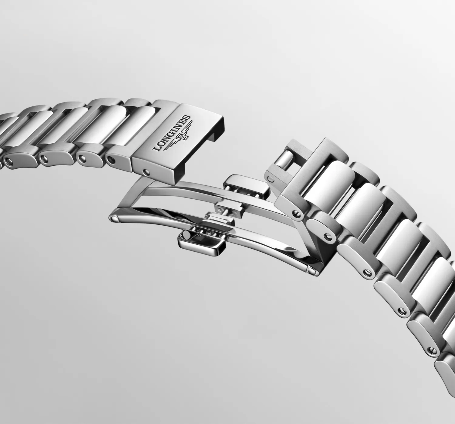 Montre CONQUEST lunette coiffée or rose, Bracelet acier, Cadran violet soleillé