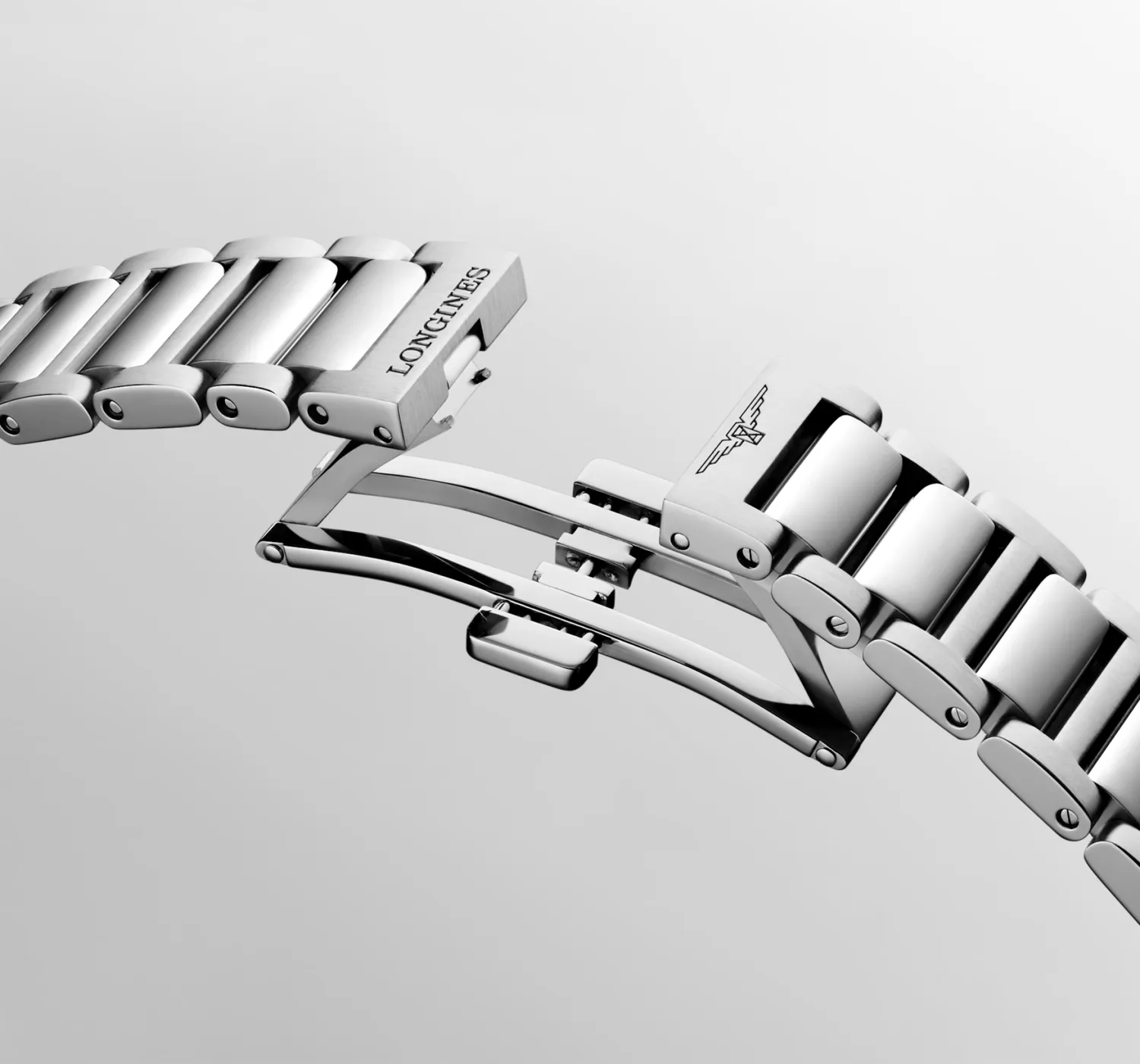 Montre CONQUEST Quartz, Bracelet acier, Cadran bleu menthe sablé index