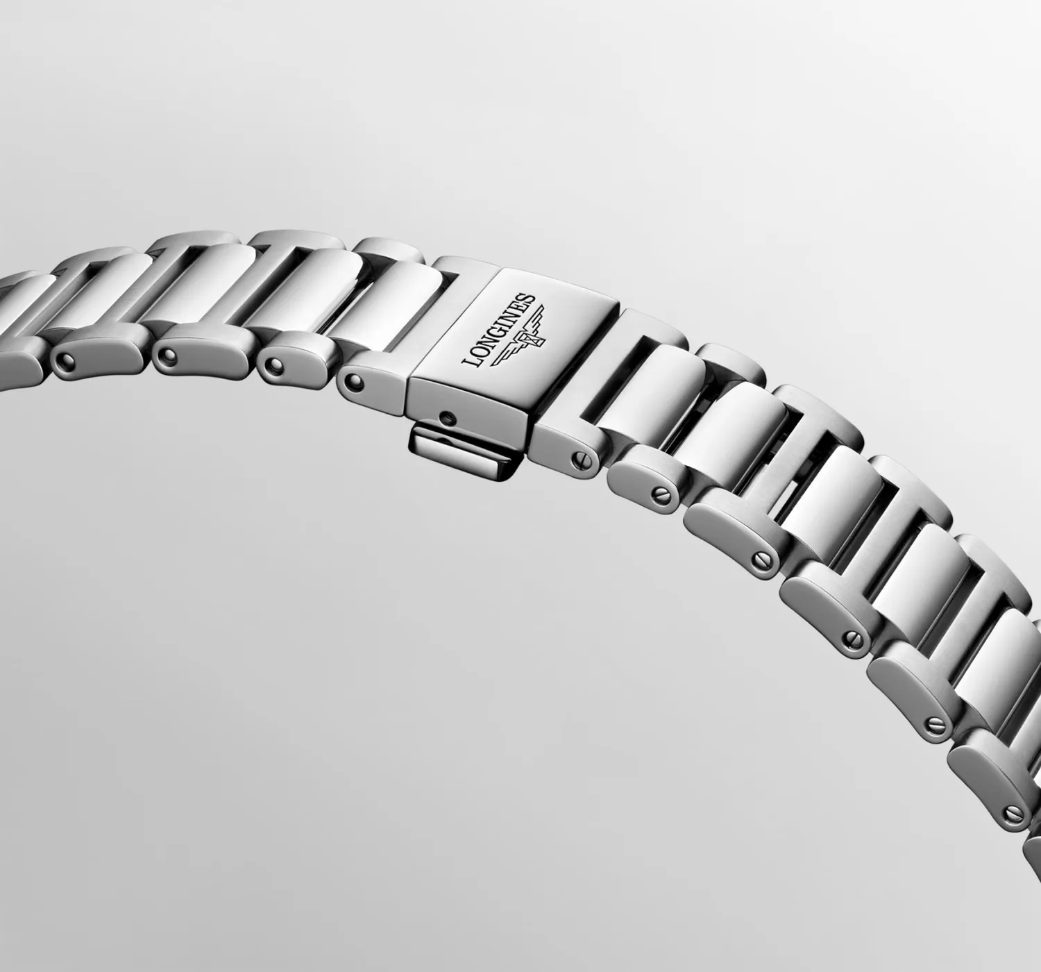 Montre CONQUEST Bracelet acier, Cadran argenté soleillé