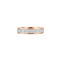Demi Alliance en or rose et diamants blancs