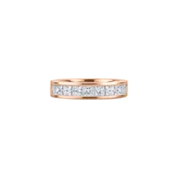 Demi Alliance en or rose et diamants blancs
