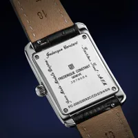 Montre CLASSICS Carrée Small Second, Bracelet cuir motif alligator, Boucle ardillon, Cadran argenté chiffres romains