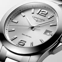 Montre CONQUEST Quartz, Bracelet acier, Cadran argenté soleillé