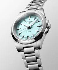 Montre CONQUEST Quartz, Bracelet acier, Cadran bleu menthe sablé index