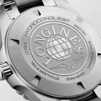 Montre HYDROCONQUEST Quartz lunette noire, Bracelet acier, cadran noir sablé