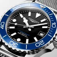 Montre HYDROCONQUEST lunette céramique bleue, Bracelet Milanais acier, Cadran noir laqué poli