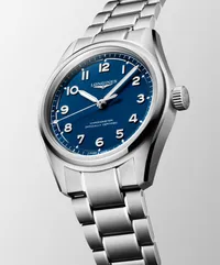 Montre LONGINES SPIRIT PILOT, Bracelet acier, Cadran bleu mat chiffres arabes