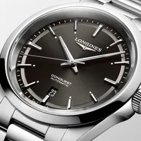 Montre Longines Conquest, Cadran noir soleillé