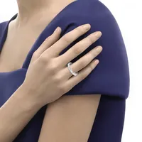 Bague Recarlo Anniversary Love en or blanc et diamants Coeurs Asymétriques