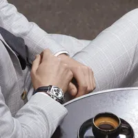 Montre CHRONOMASTER REVIVAL EL PRIMERO A384 Bracelet alligator noir doublé de caoutchouc, Boucle ardillon, Cadran laqué blanc avec compteurs noirs