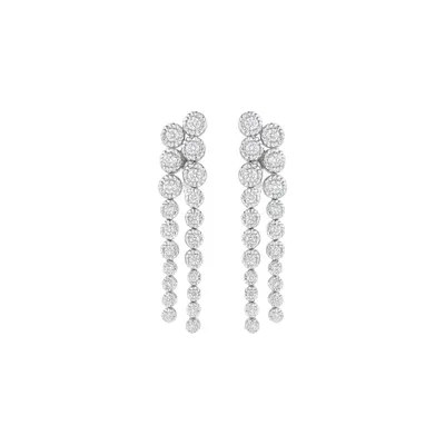 Boucles d'oreilles en or blanc et diamants blancs