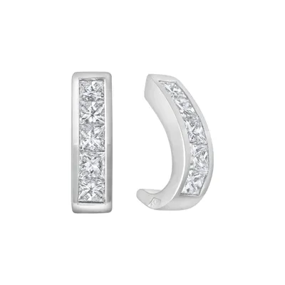 Boucles d'oreilles en or blanc et diamants blancs