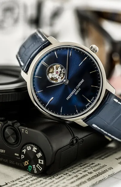 Montre Frederique Constant Slimline Heart Beat Automatic
