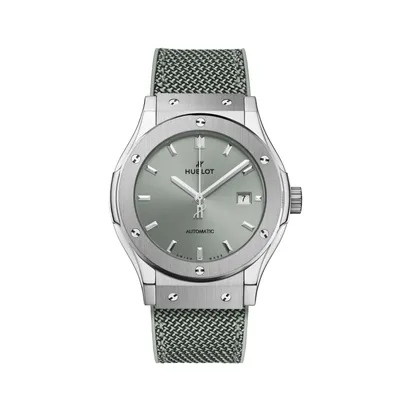 Montre CLASSIC FUSION TITANIUM SAGE GREEN, Bracelet caoutchouc et tissu vert sauge, Boucle déployante acier, Cadran soleillé vert sauge satiné