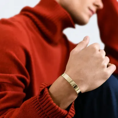 Bracelet RUBAN le 33g Lisse Poli
Taille S (15,6 - 16,5cm)