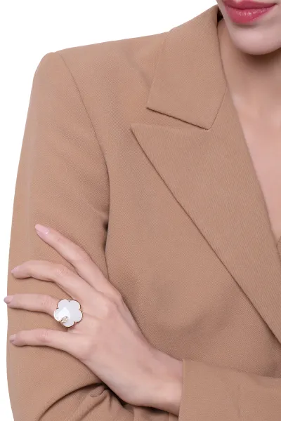 Bague Pasquale Bruni Ton Joli en Or Rose avec Nacre, Agate Blanche et Diamants