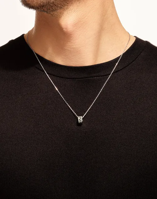 Akillis Capture Me Necklace, White Gold and Diamonds