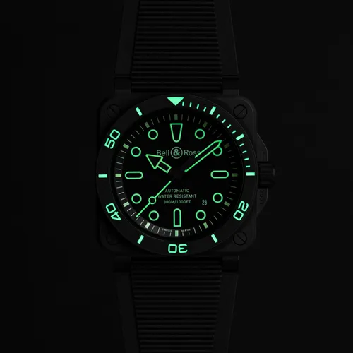 Bell & Ross BR-03 Diver Lum...