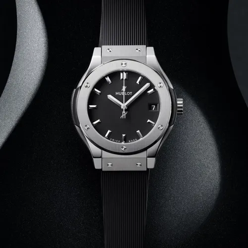 Montre Hublot Classic Fusion Titanium - HUBLOT