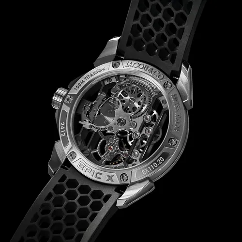 Montre EPIC X TITANIUM RED, Bracelet caoutchouc rouge, Boucle en titane, Cadran squelettepvd noir, Cadran squelette - JACOB & CO