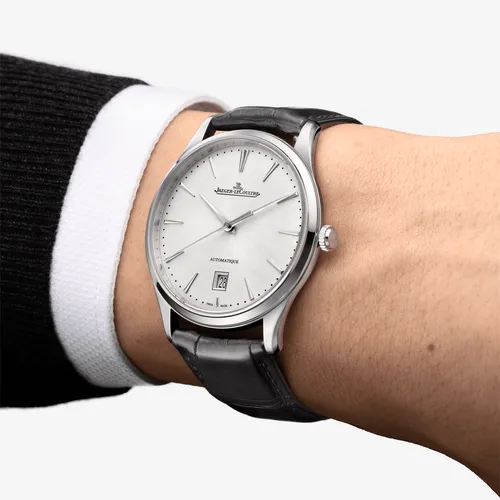 Montre Jaeger Le Coultre Master Ultra Thin Date