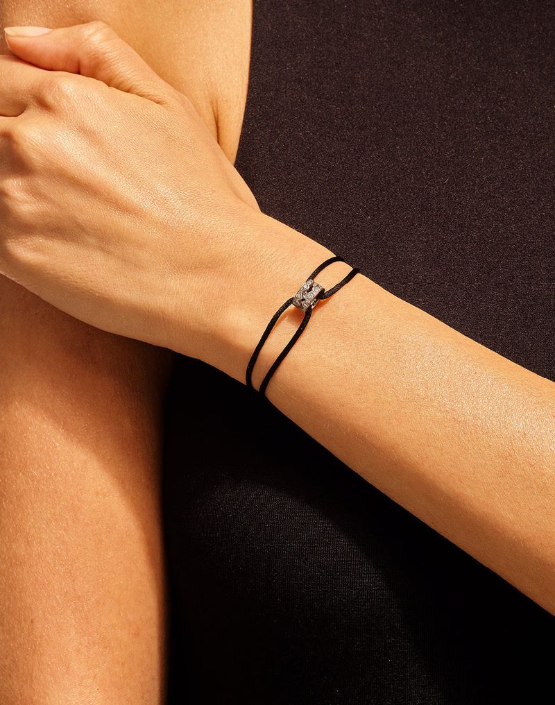 Bracelet Akillis cordon Capture Me diamants Bracelet Akillis cordon Capture Me diamants