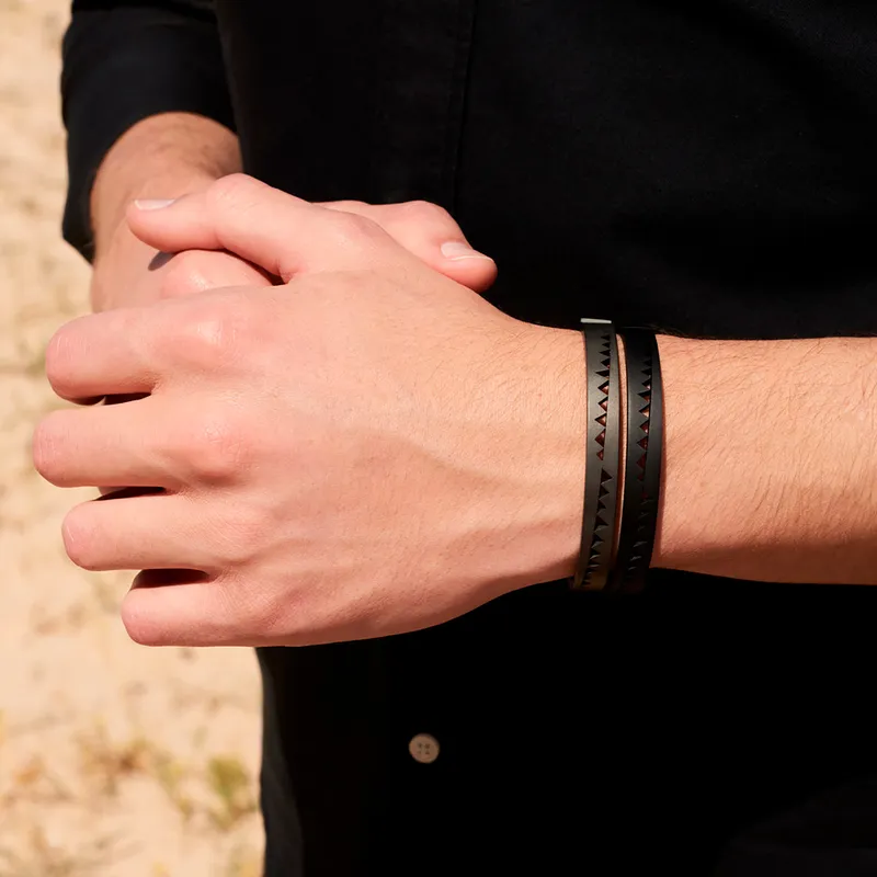 Bracelet Akillis bangle Capture Me en titane DLC noir - AKILLIS