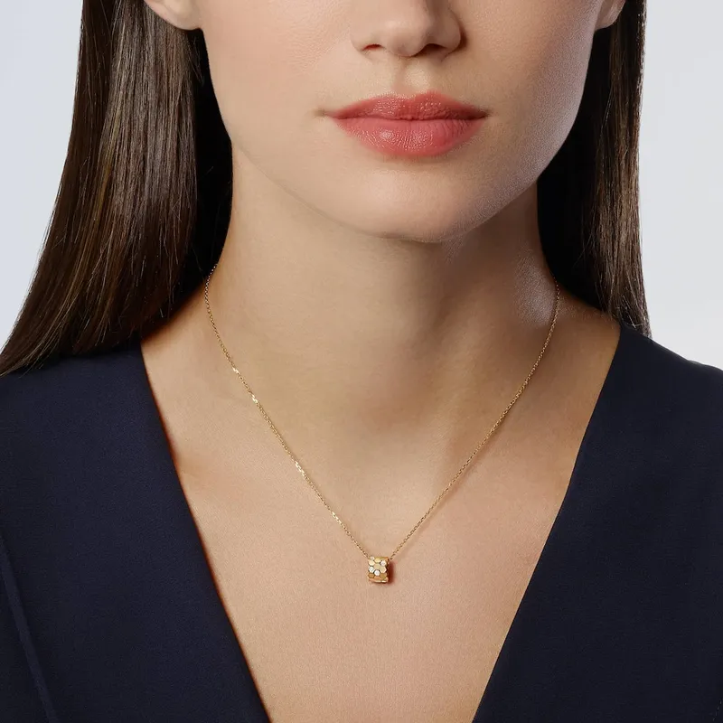 Pendentif Bee de Chaumet Or Jaune et Diamants - CHAUMET
