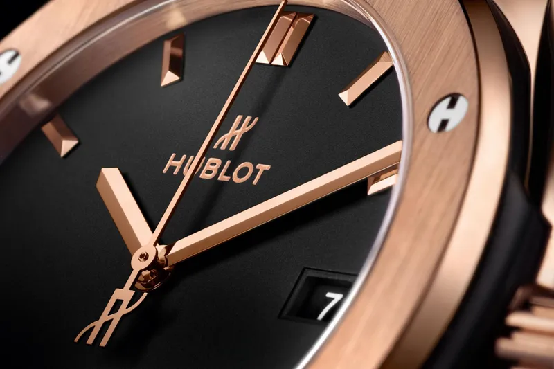 Montre Hublot Classic Fusion King Gold - HUBLOT