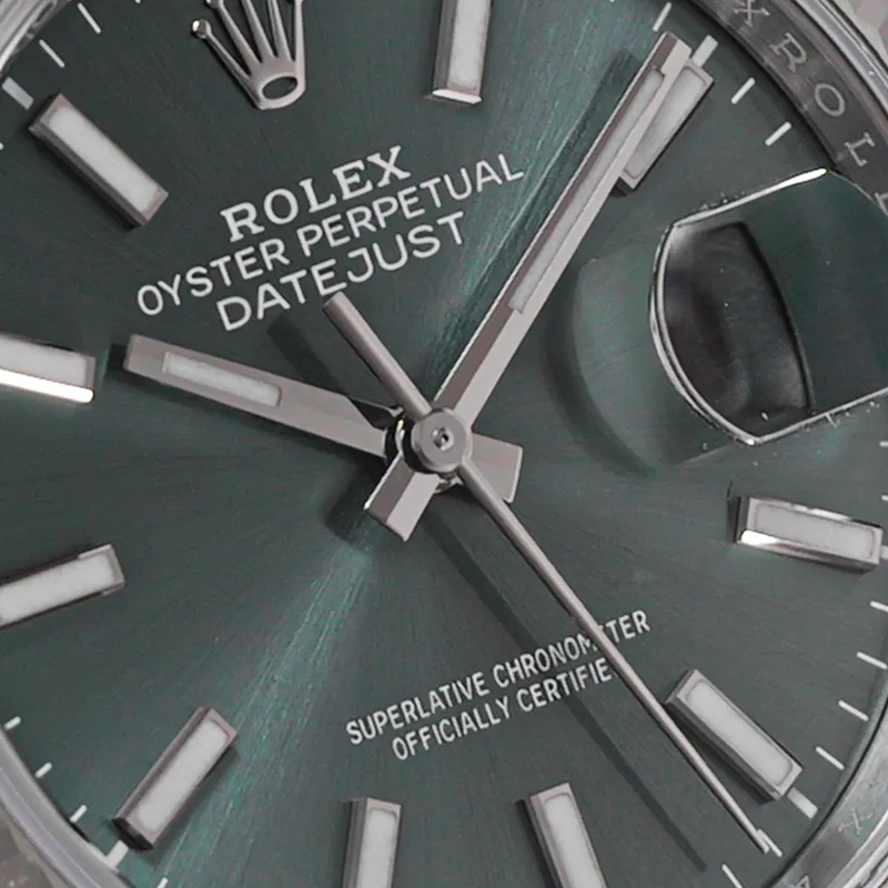 Datejust 36mm en acier, cadran menthe, lunette cannelée, bracelet oyster acier — 126234 - vue 3