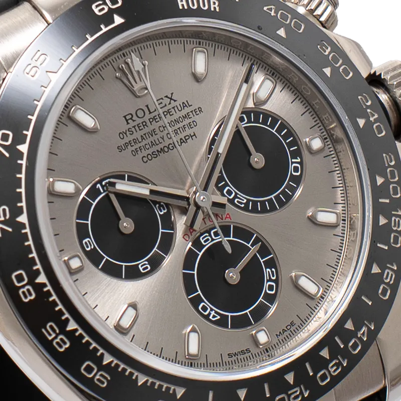 Daytona Oysterflex 40mm en or gris, cadran gris sous compteurs noirs, bracelet Oysterflex caoutchouc BD or gris — 116519LN - vue 3