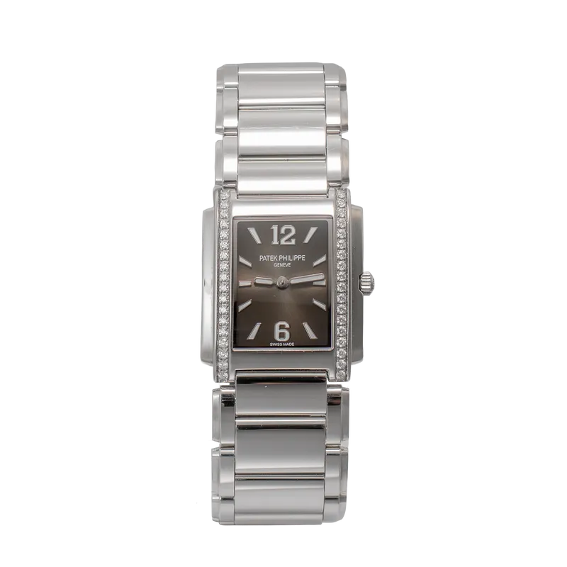 Patek Philippe Twenty-4 en acier, cadran gris, lunette sertie, bracelet acier