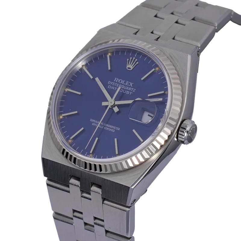 Montre Rolex Oysterquartz 36mm en acier, cadran bleu, lunette cannelée, bracelet jubilé oysterquartz – vue 2
