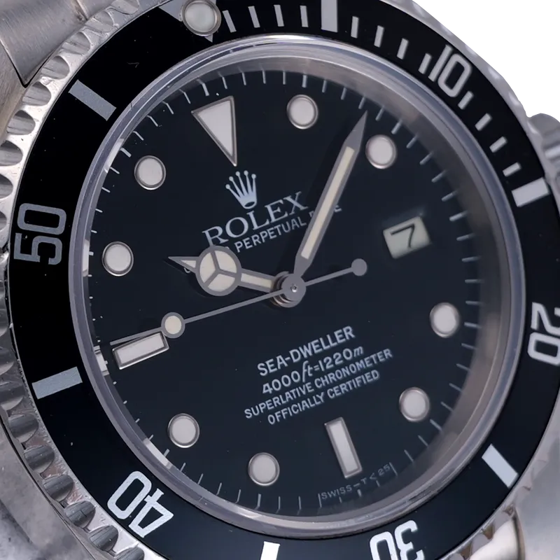 Sea-Dweller 40mm en acier, cadran noir, lunette noir, bracelet oyster acier — 16660 - vue 3