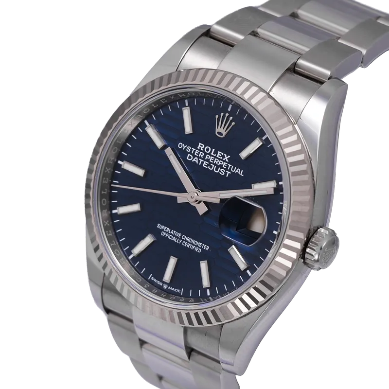 DateJust en acier, cadran bleu nid d'abeille, lunette cannelée, bracelet oyster en acier.  – vue 2