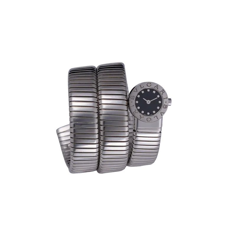 Serpentine en acier, cadran noir, index diamants, bracelet en acier. 