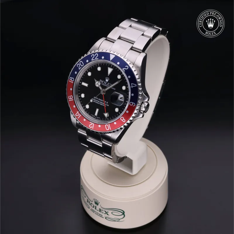 Vue 360 degrés de la Rolex Oyster Perpetual - 16710BLRO