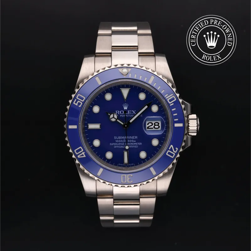 Rolex Certified Pre-Owned, Submariner, 2009, 40 mm, Or Blanc et Or 18 Carat Gris