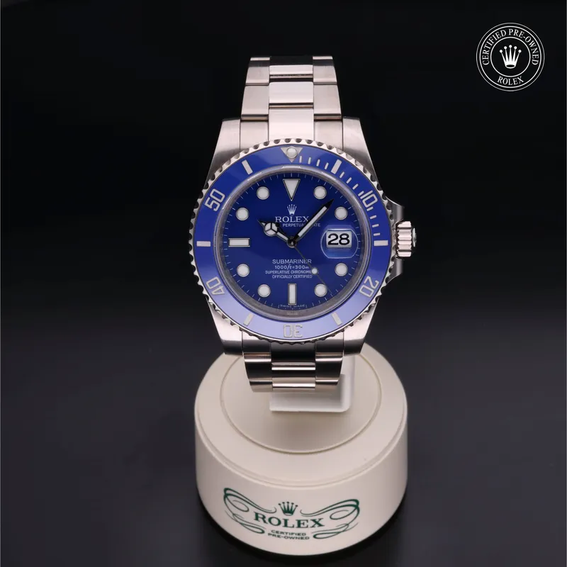 Vue 360 degrés de la Rolex Submariner - 116619LB