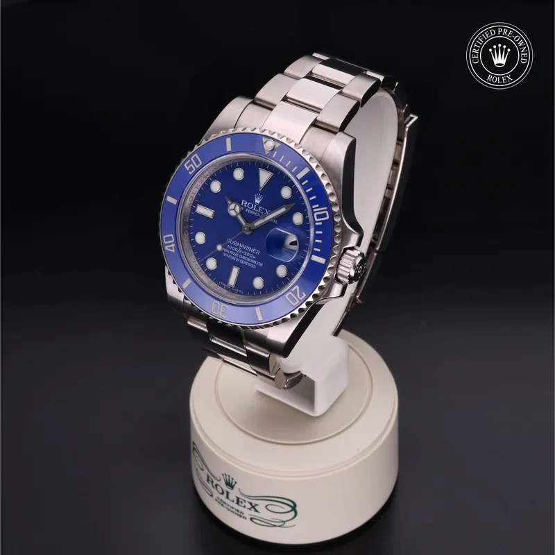 Vue 360 degrés de la Rolex Submariner - 116619LB