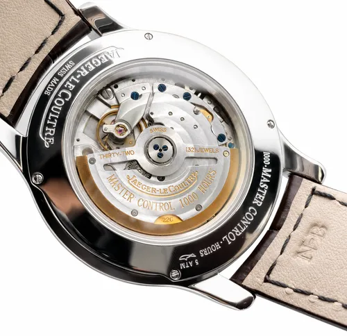 Montre Jaeger-Lecoultre Master Control Date