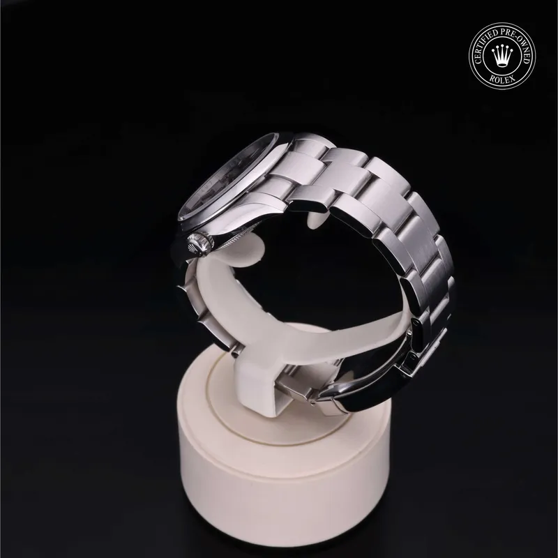 Vue 360 degrés de la Rolex Oyster Perpetual 34 - 124200