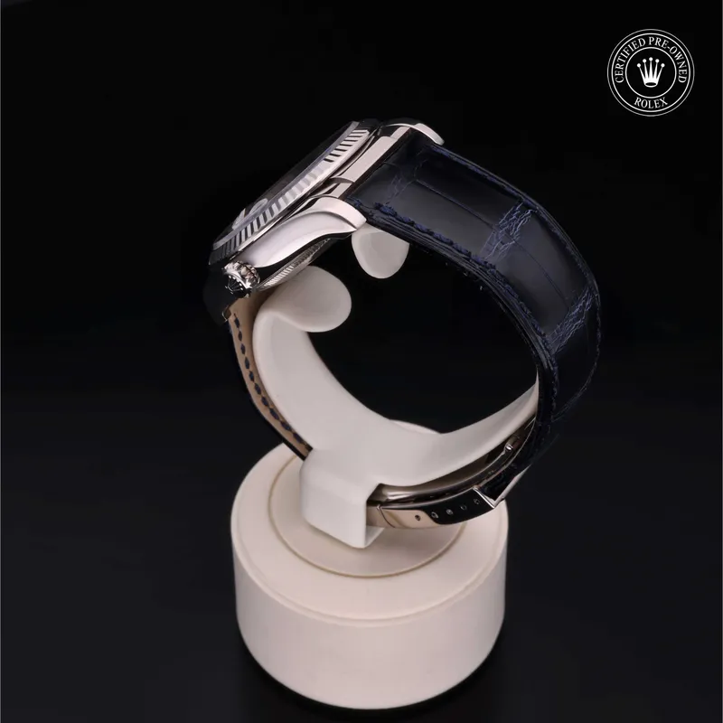Vue 360 degrés de la Rolex Oyster Perpetual - 116139