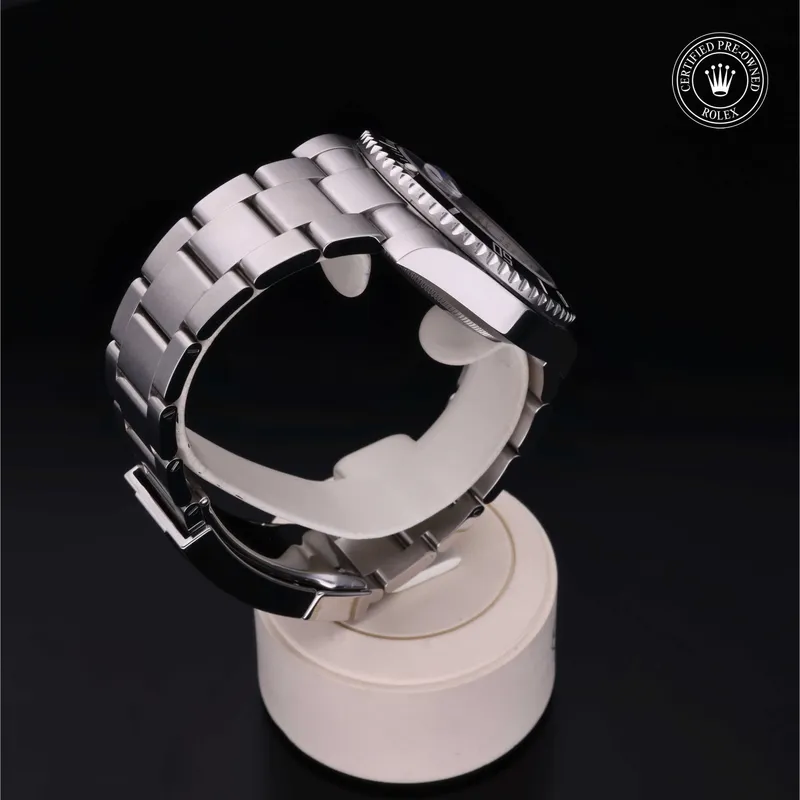 Vue 360 degrés de la Rolex Submariner - 116610LN