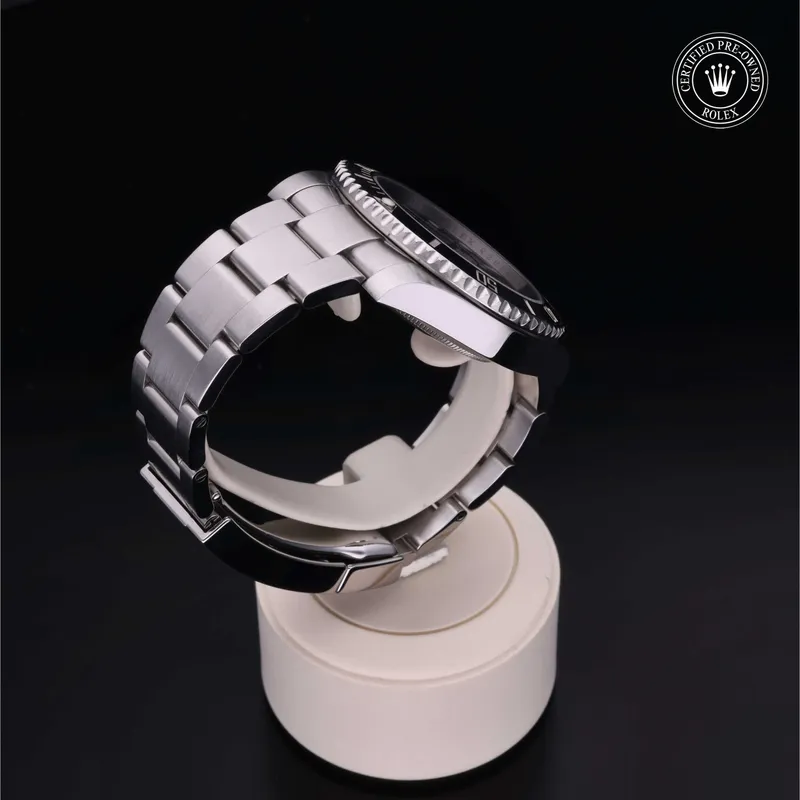 Vue 360 degrés de la Rolex Submariner - 114060